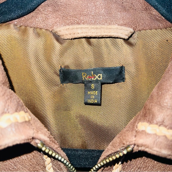 Reba Size Small Soft Leather jacket Brown Tooled Braided Stitching Full Zip - Picture 3 of 13